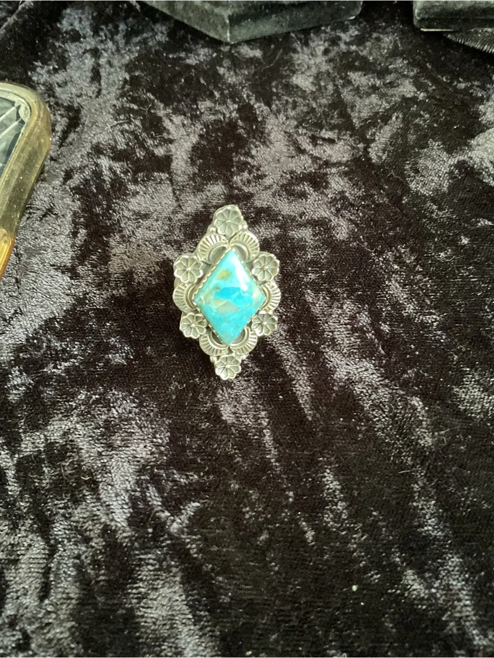 Navajo Turquoise Stone Floral Silver Ring  size 8